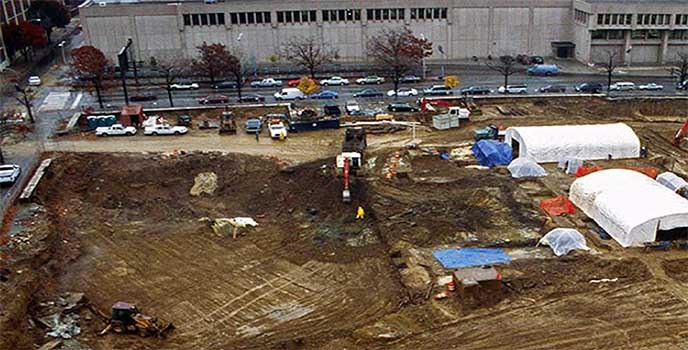 Aerial photograph of the archeological excavation work at the National Constitution Center site in 2000.