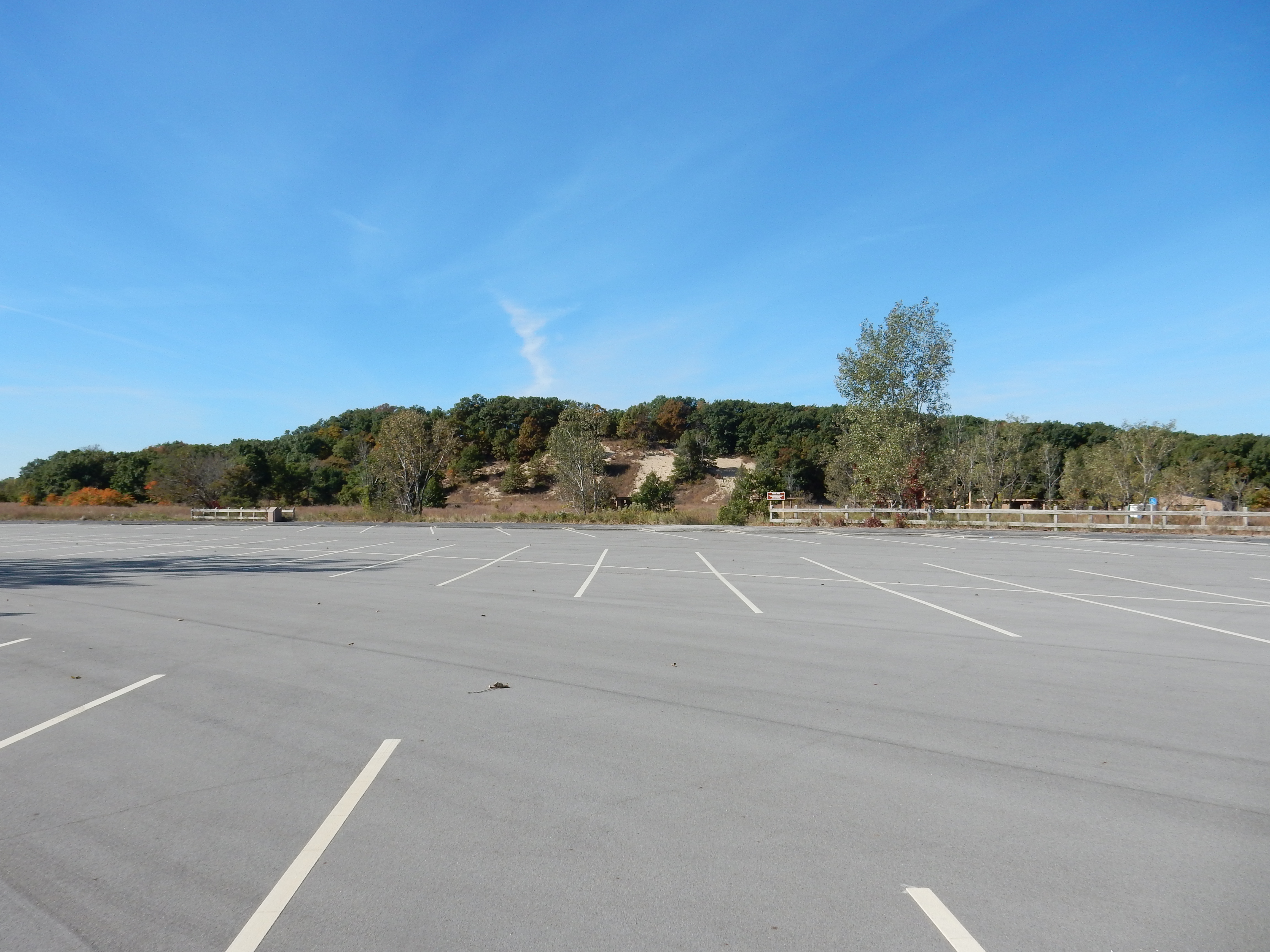 West-beach-picnic-shelter-and-parking-lot.jpg?maxwidth\u003d650\u0026autorotate\u003dfalse