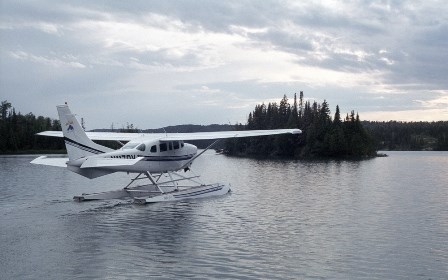 Isle Royale seaplane readying for takeoff Isle Royale seaplane readying for takeoff