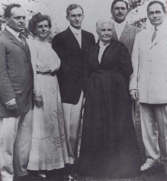 Lucretia Rudolph with her five adult children-picture was taken in 1911