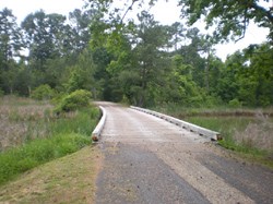 The bridge to cross and begin the Island Drive
