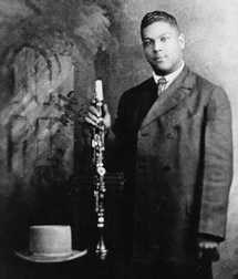 Jazz Clarinetist/Saxophonist Sidney Bechet