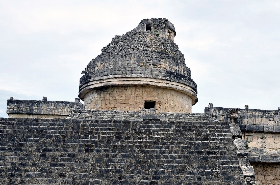The battered stone face of El Caracol. (Stairways to the Stars, Anthony Aveni) The battered stone face of El Caracol. (Stairways to the Stars, Anthony Aveni)