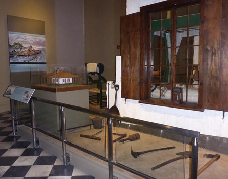 tools used by French settlers