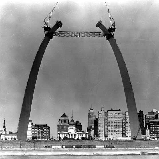 Stabilizing truss in place on the Gateway Arch.