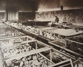 Thomas Condon in his classroom at the University of Oregon.