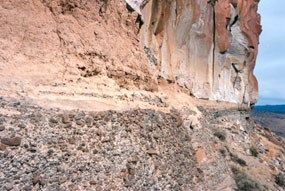Image of the Rattlesnake ashflow tuff. Image of the Rattlesnake ashflow tuff.