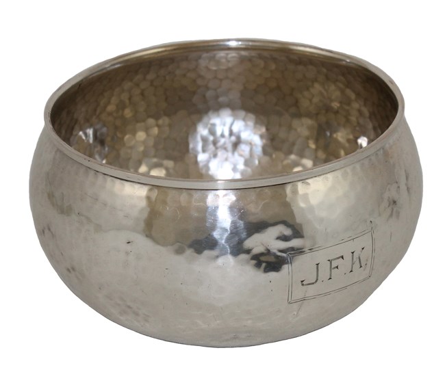 A porringer that belonged to a young JFK.