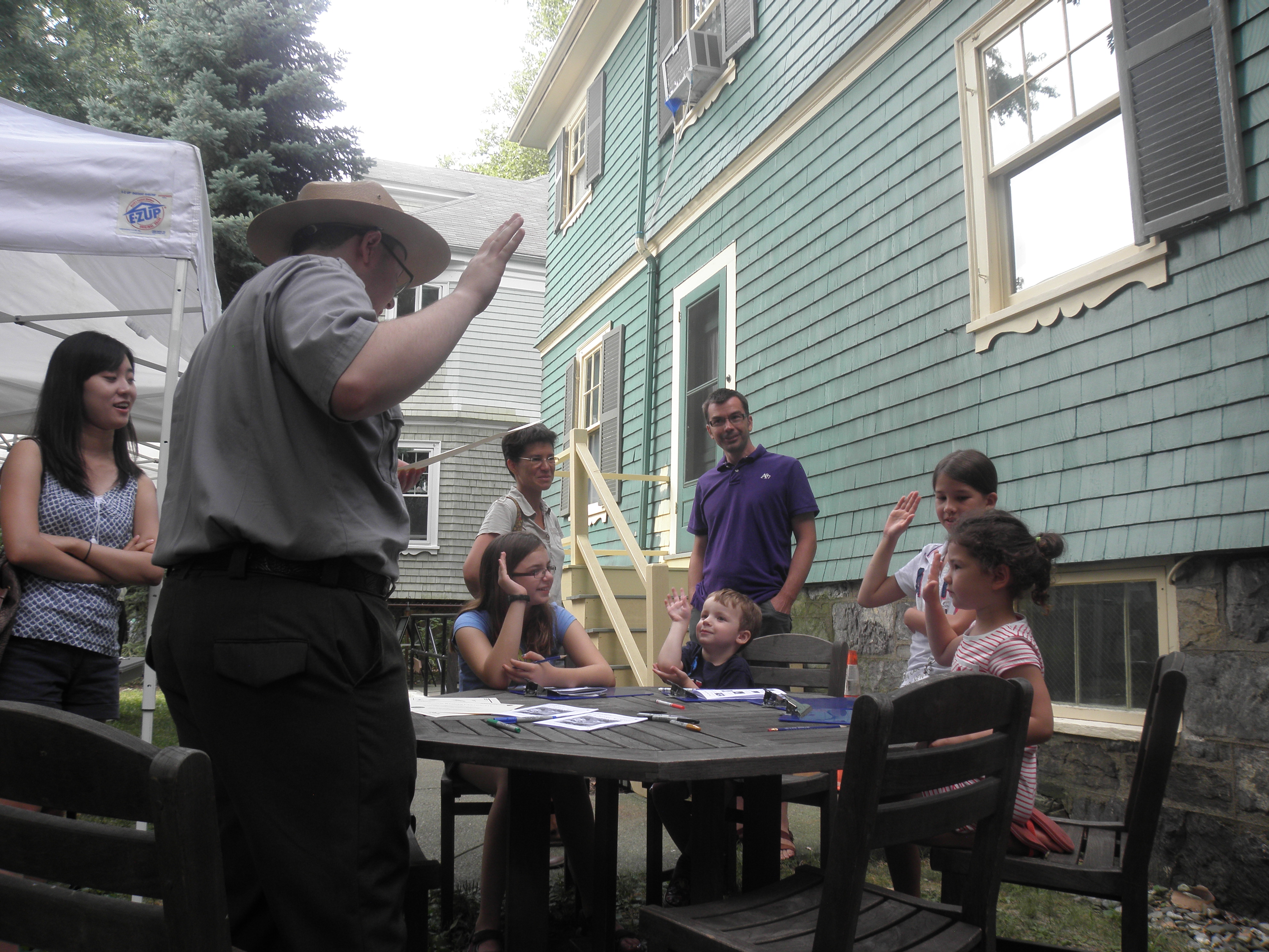 Junior rangers take the pledge