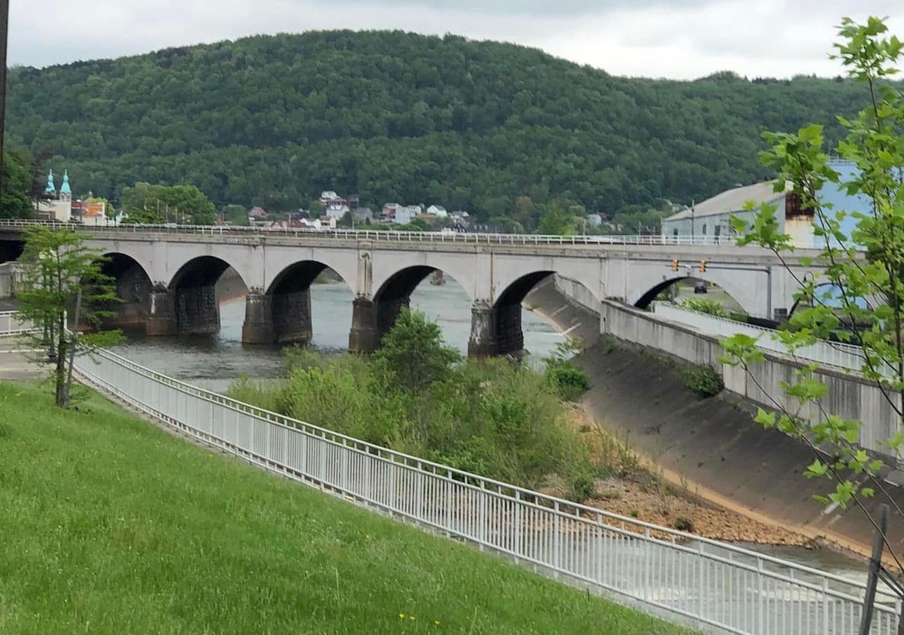 Railroad bridge