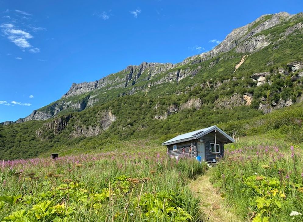 Amalik Ranger Cabin