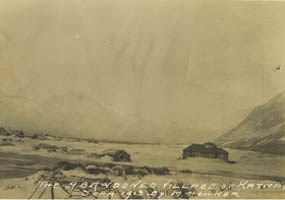 The village of Katmai a year after its abandonment.