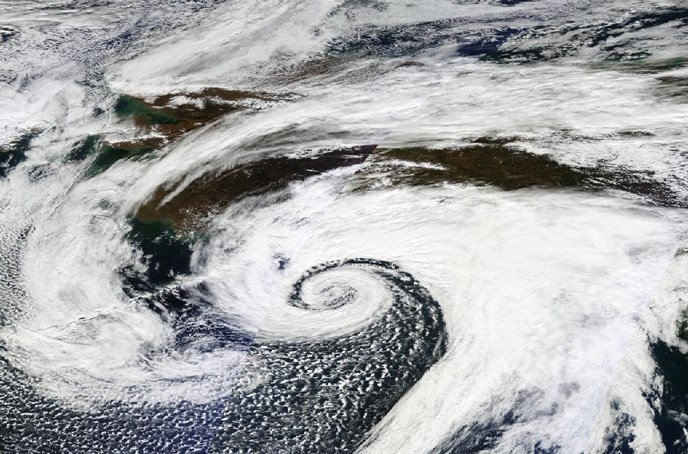 Cyclone over the North Pacific, 9_26_2012