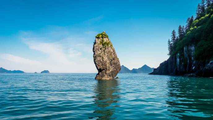 Sea stack in Aialik Bay. Photo J. Markus/NPS