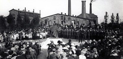 Agassiz-Statue-Dedication-unveiled