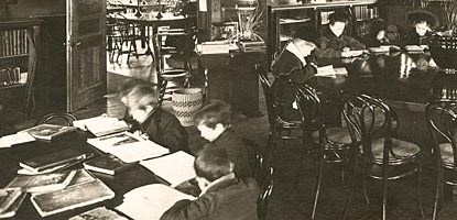 The children's reading room in the Calumet