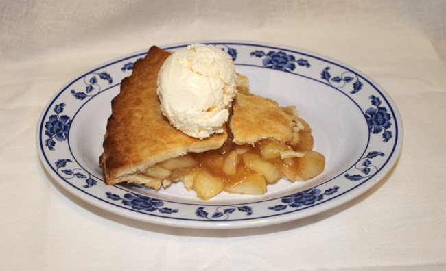 Apple pie a la mode