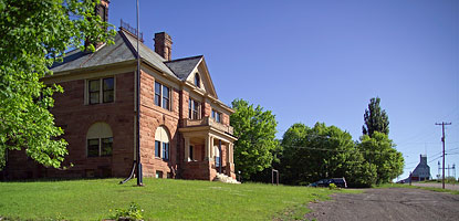 From the Quincy Mine Office, managers oversaw daily mining operations along the length of Quincy Hill. Learn about the construction and history of this building at the May Fourth Thursday in History presentation.