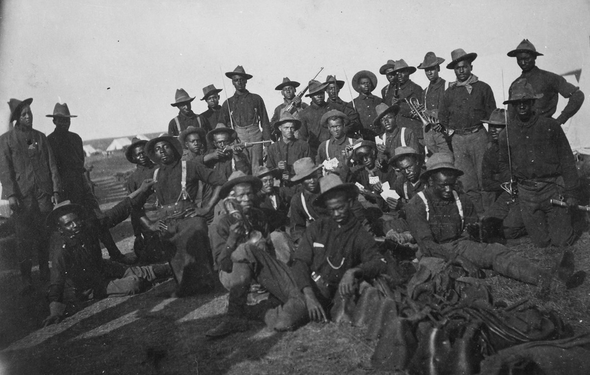 Group portrait of soldiers in late 1800s. Group portrait of soldiers in late 1800s.