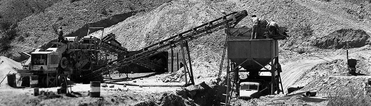 Aggregate Plant at Lake Mead