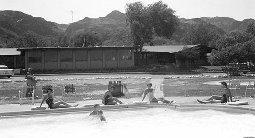 Lake Mead Lodge pool