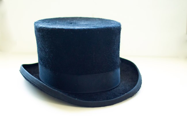 Image of beaver top hat