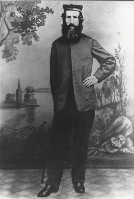 Photograph of Angus McDonald