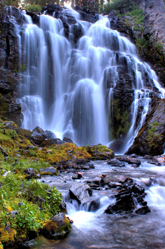 Kings Creek Falls