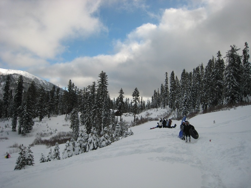 Visitors enjoying the snow near the Kohm Yah-mah-nee Visitor Center.