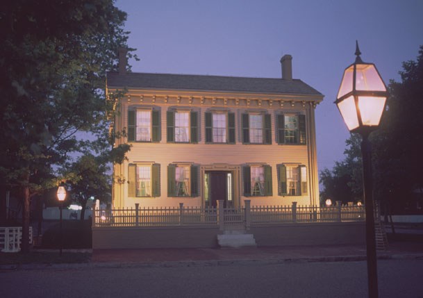 Lincoln Home, 1988