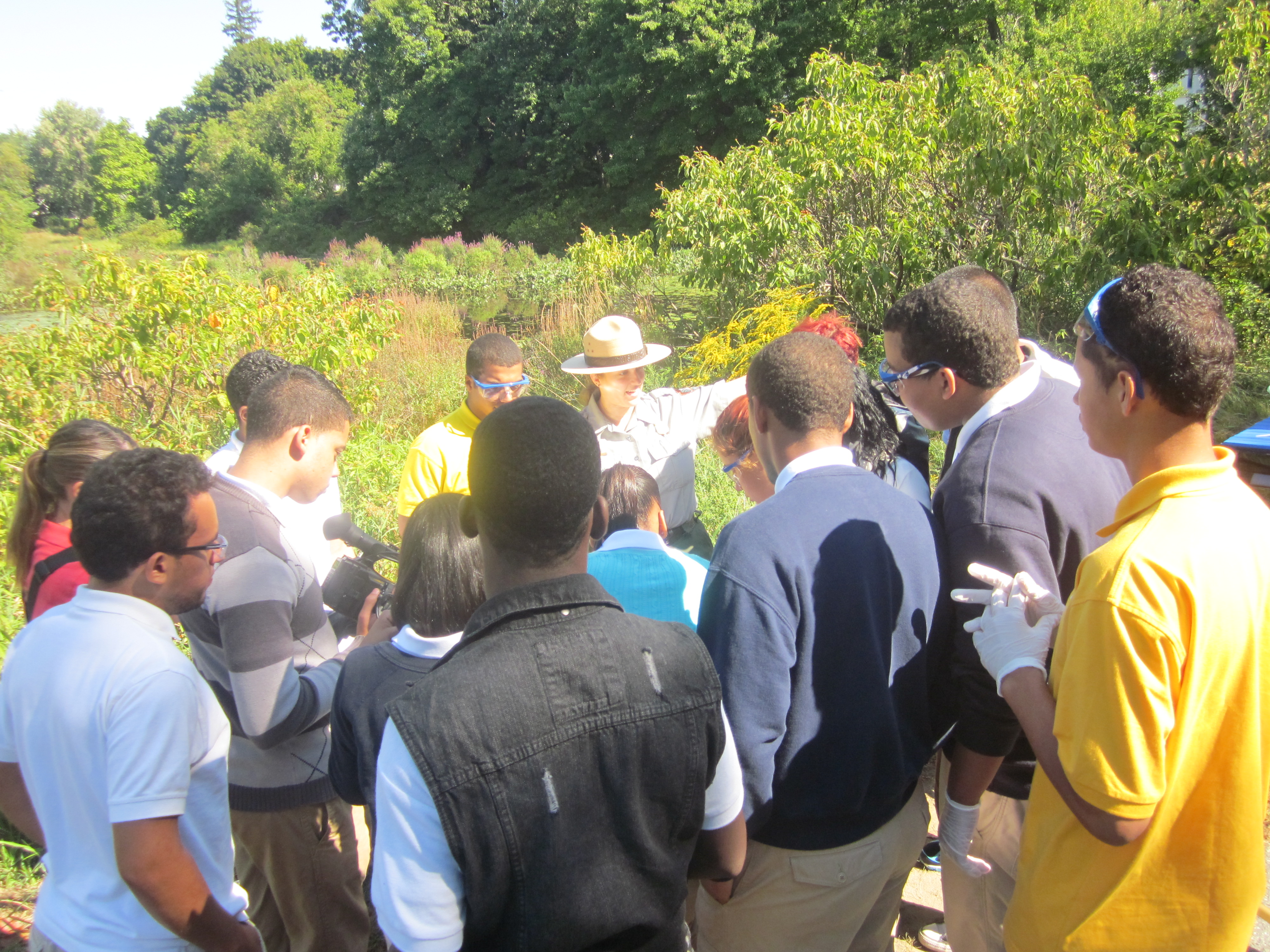 Ranger talks with students from Lawrence, MA.