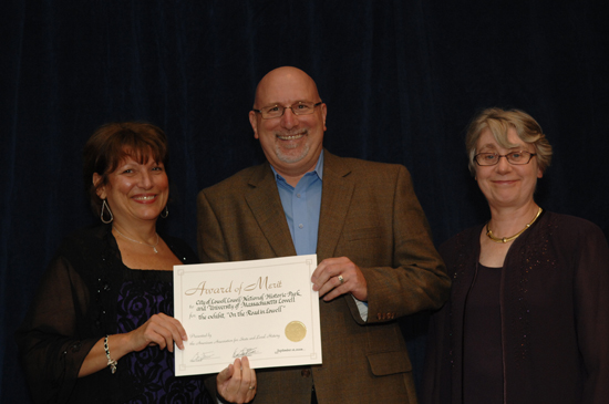 Terry Davis, president and CEO of AASLH (l), David Blackburn of Lowell NHP and Barbara Franco, AASLH chair (r.).