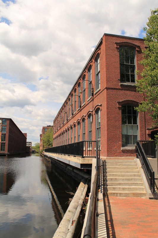 Hamilton Blue Dye House