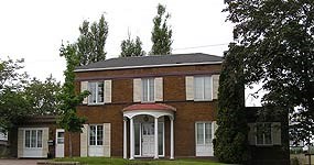 Le Club Français office in Madawaska