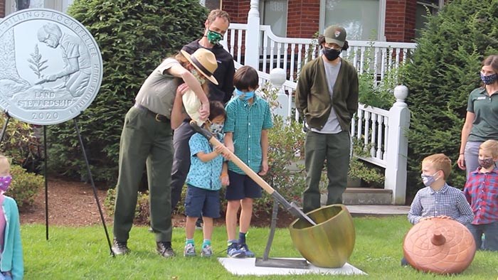 Coin launch park staff and kids fill Acorn with Quarters
(Screenshot from video)