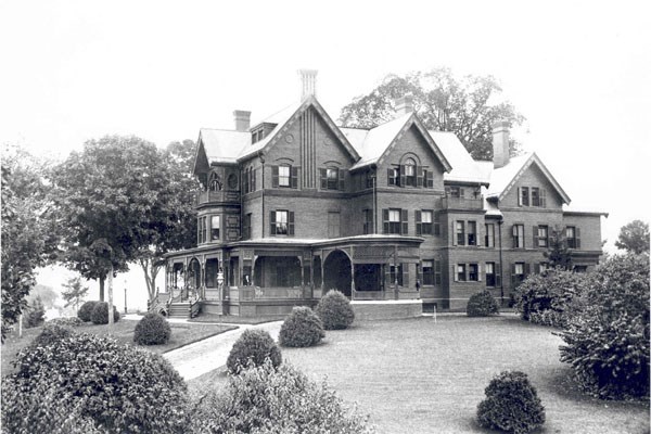 Mansion 1886