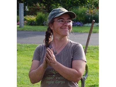 Soil Health Nov 2018 Credit Upper Valley journalist photographer E Francis 400x300 Soil Health Nov 2018 Credit Upper Valley journalist photographer E Francis 400x300