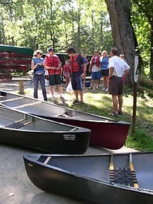 Canoes Canoes