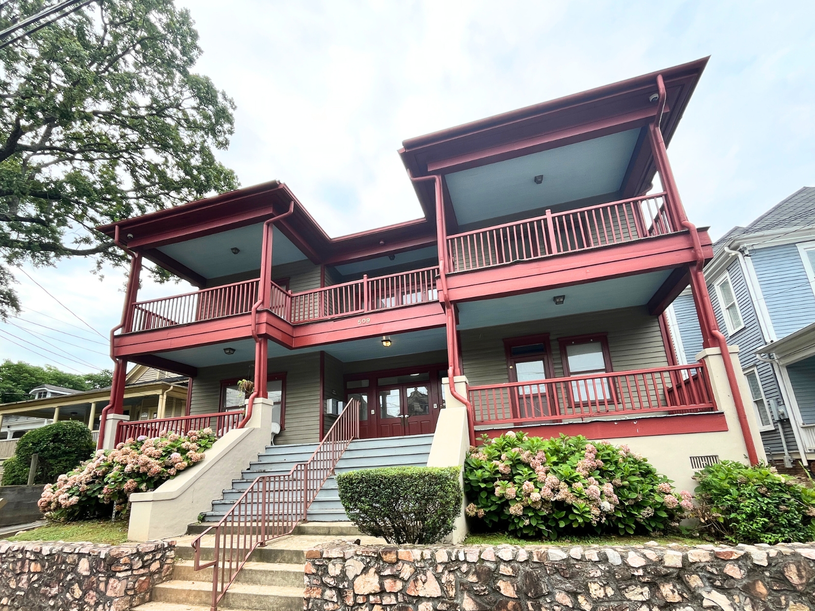 Exterior view of 509 Auburn Ave