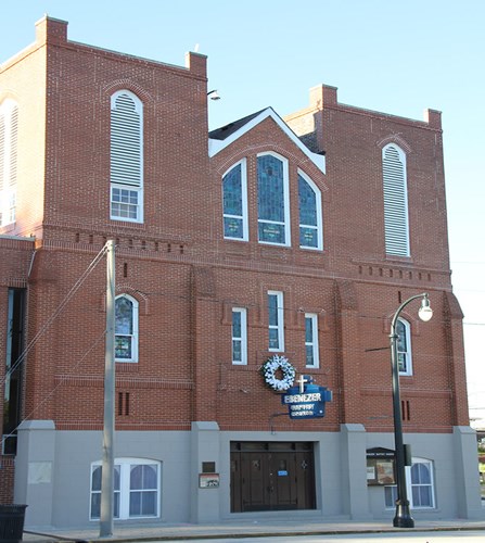 Wreath laid on facade of historic Ebenezer Baptist Church - Heritage Sanctuary