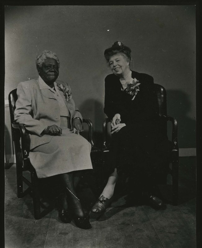 Portrait of Mary McLeod Bethune and Eleanor Roosevelt