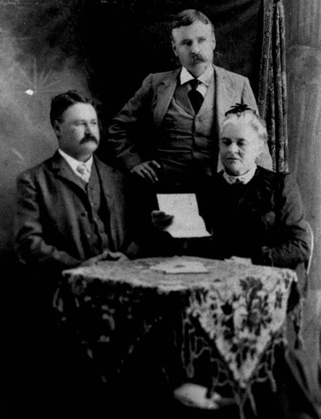 Image of Anna Martin with her two sons, Charles and Max