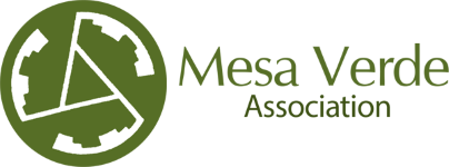 An all green circle with the same line art of a cliff dwelling extending from a center triangle