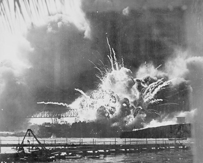 Explosion in Pearl Harbor