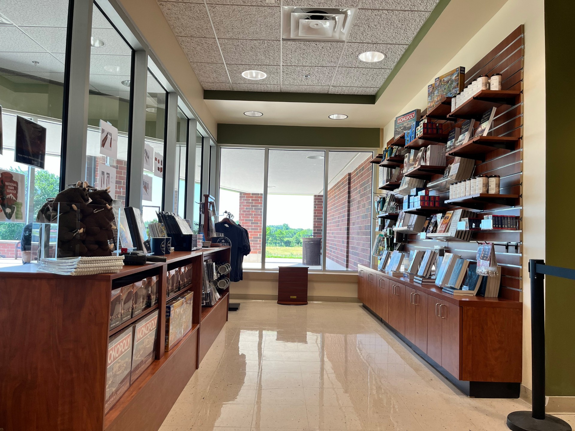 thumbnail_Mill Springs' New America's National Park Store