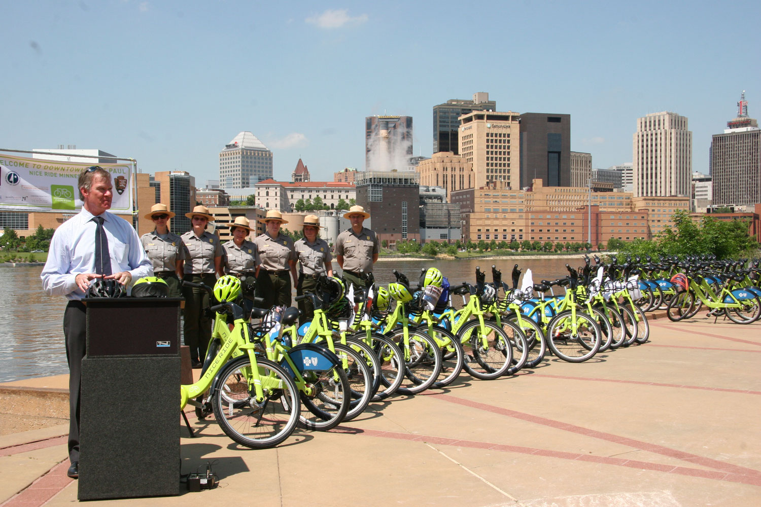 Alternative Transportation Plan New Bike Share Will Reduce