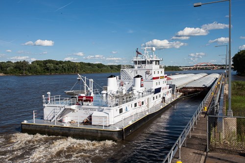 Towboat at Lock and Dam #2 in Hastings, MN.