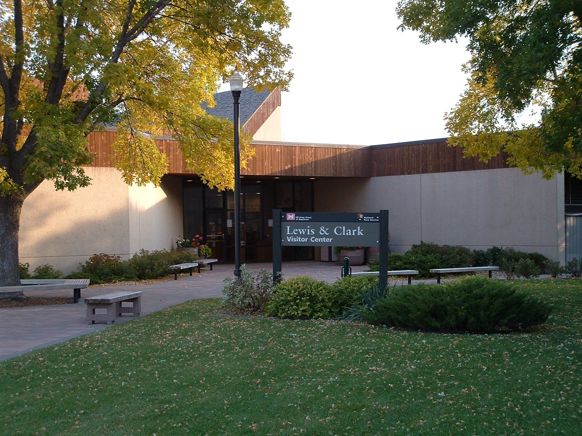 Picture of the Lewis and Clark Visitor Center Picture of the Lewis and Clark Visitor Center
