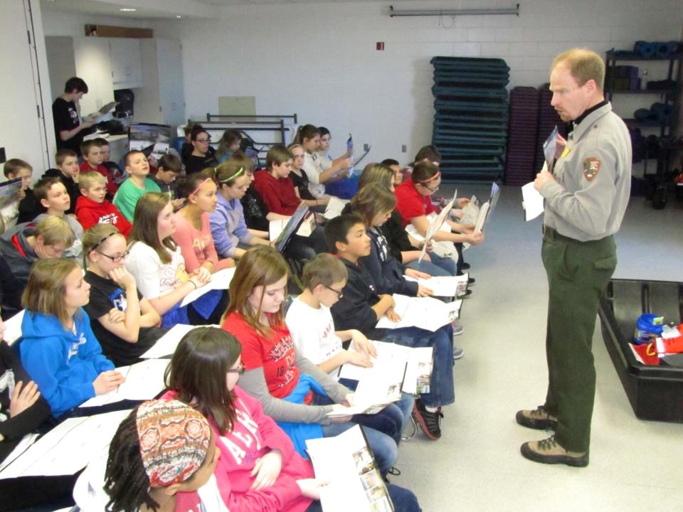 Missouri National Recreational River ranger in the classroom