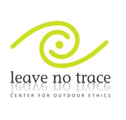 Leave no trace logo